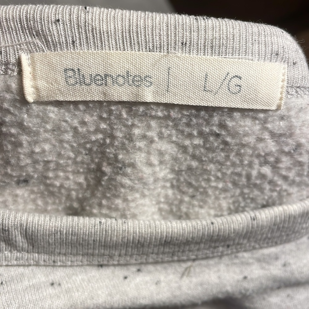 Favourite sweater - Picture 2 of 2